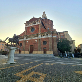 VF 24 oeffentliche Fotos